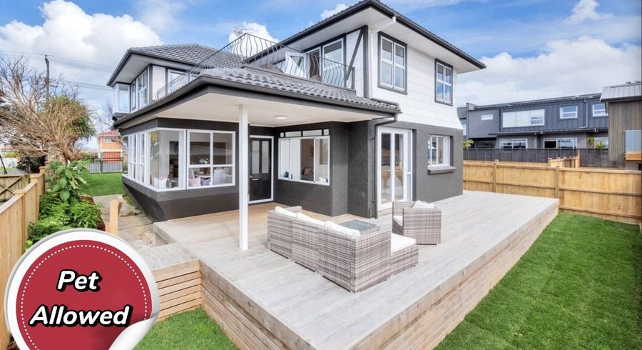  at 41 Knights Road, Rothesay Bay, North Shore City, Auckland
