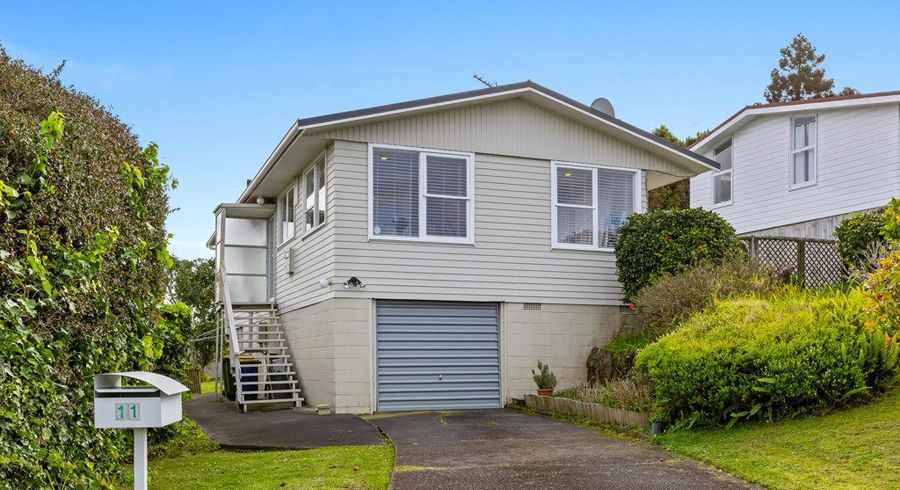  at 11 Barker Rise, Northcross, North Shore City, Auckland
