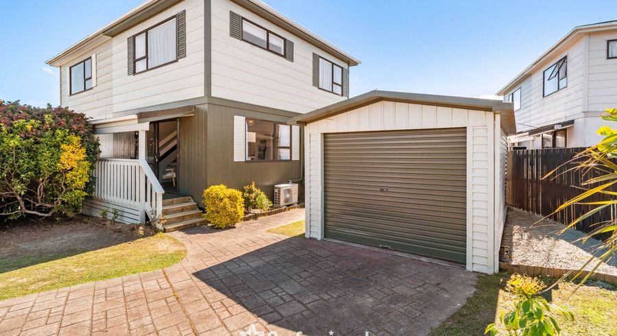  at 25a Outram Grove, Kelson, Lower Hutt, Wellington