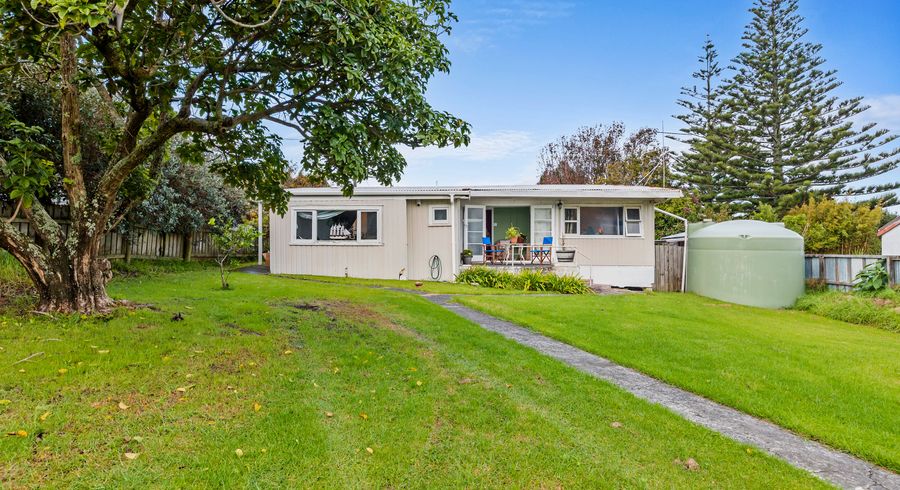  at 31 Hauraki Road, Leigh, Leigh