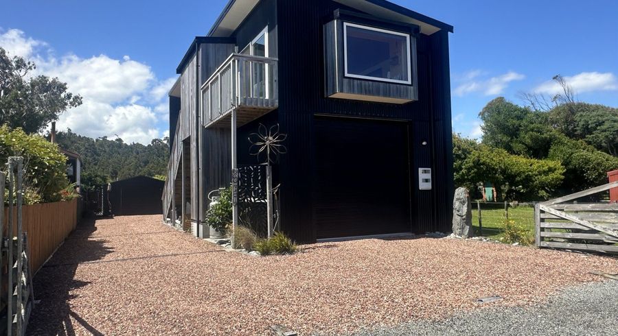  at 11 The Strand, Okarito, Westland, West Coast