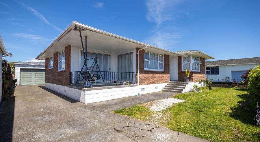  at 9C Severn Place, Spotswood, New Plymouth
