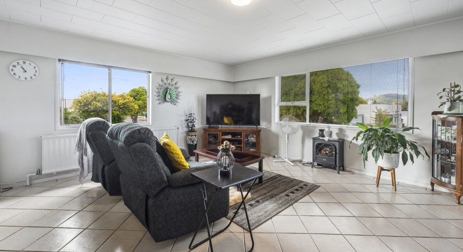  at 19B Grey Street, Glenholme, Rotorua, Bay Of Plenty