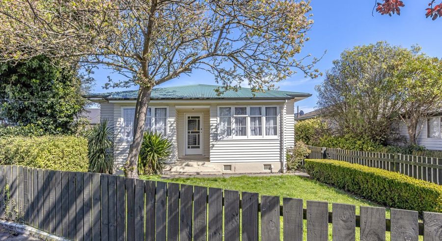  at 35 Holland Street, Avonside, Christchurch