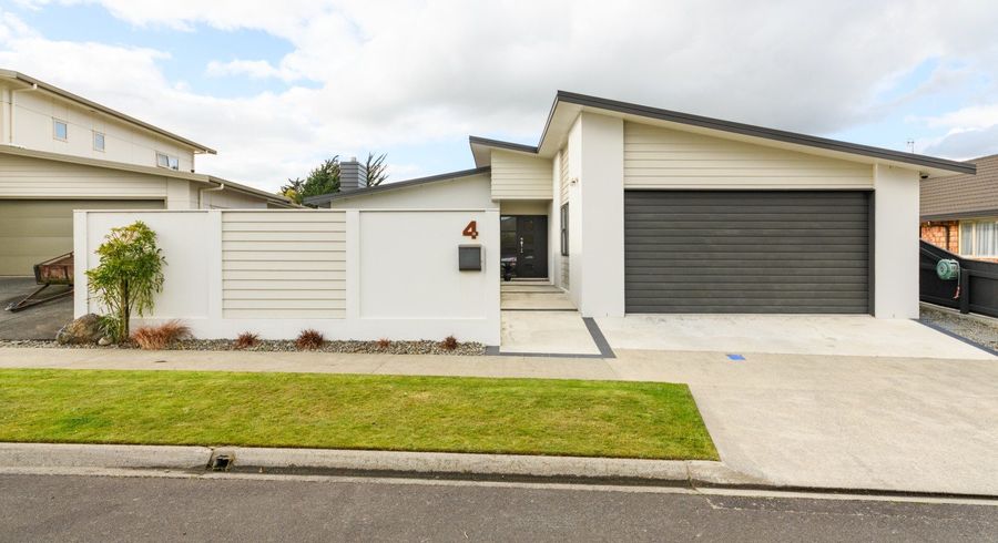  at 4A Silkwood Place, Fitzherbert, Palmerston North