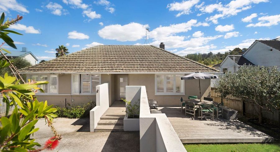  at 35 Apirana Avenue, Glen Innes, Auckland City, Auckland