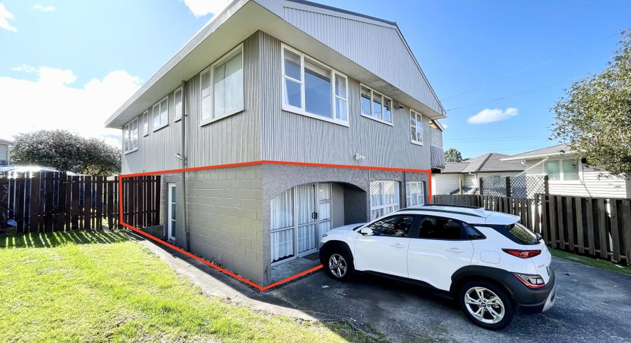  at 50 Royal View Road, Te Atatū South, Auckland