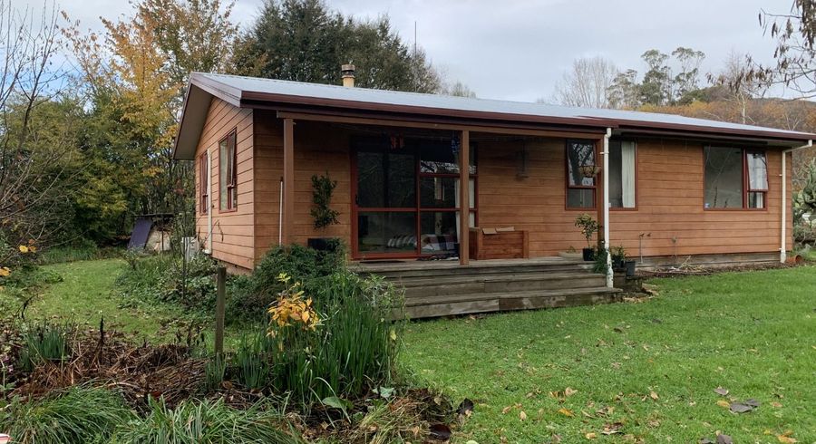  at 10B Greenhill Road, Ngatimoti