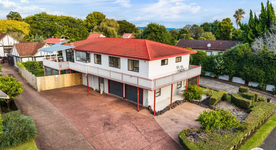  at 8 Carnoustie Drive, Wattle Downs, Manukau City, Auckland