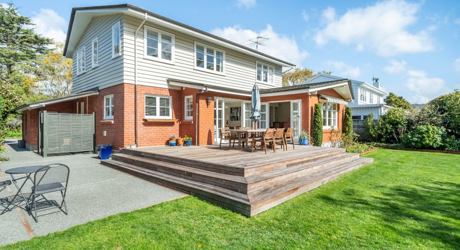  at 297 Fergusson Drive, Heretaunga, Upper Hutt