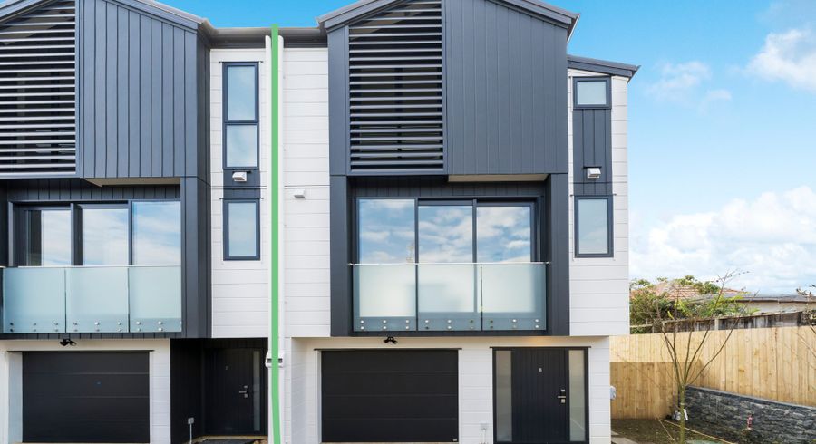  at 8/6 Shakespeare Road, Milford, North Shore City, Auckland