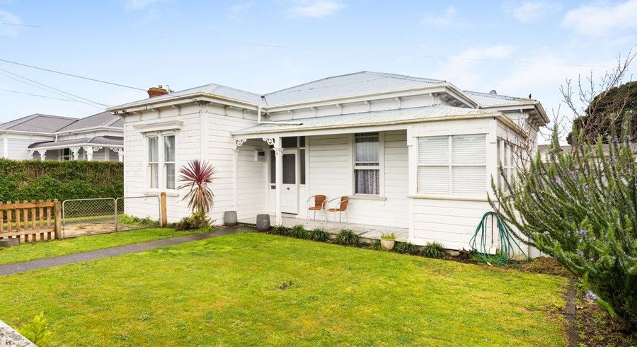  at 16 Carlton Avenue, Gonville, Whanganui, Manawatu / Whanganui