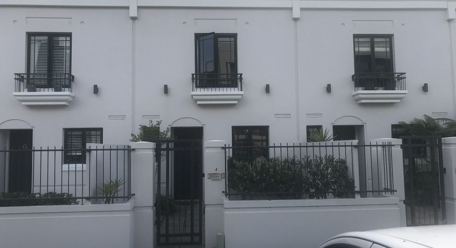  at 4/31 Marriner Street, Sumner, Christchurch City, Canterbury