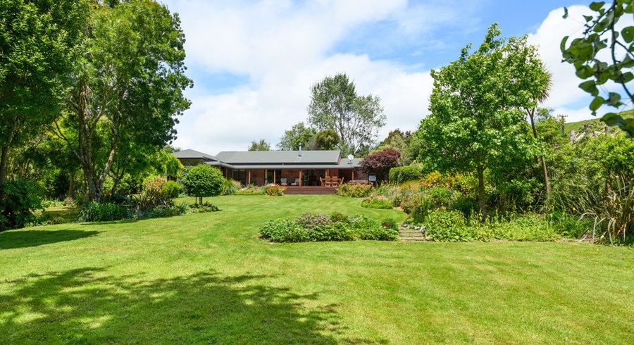  at 319 Pahiatua Aokautere Road, Palmerston North