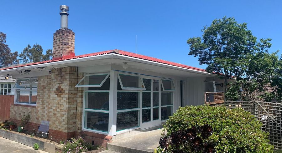  at 109 Universal Drive, Henderson, Waitakere City, Auckland