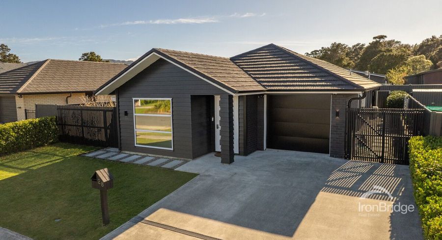  at 28 Hopkirk Avenue, Trentham, Upper Hutt, Wellington