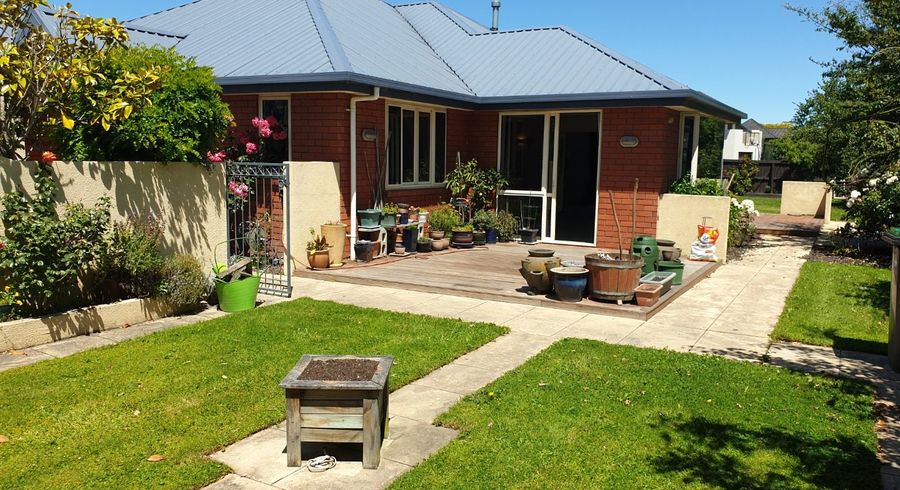  at 9 Sharnbrook Lane, Casebrook, Christchurch City, Canterbury