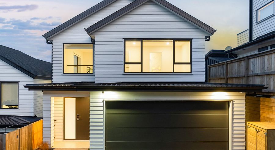  at 87A Bayside Drive, Browns Bay, North Shore City, Auckland