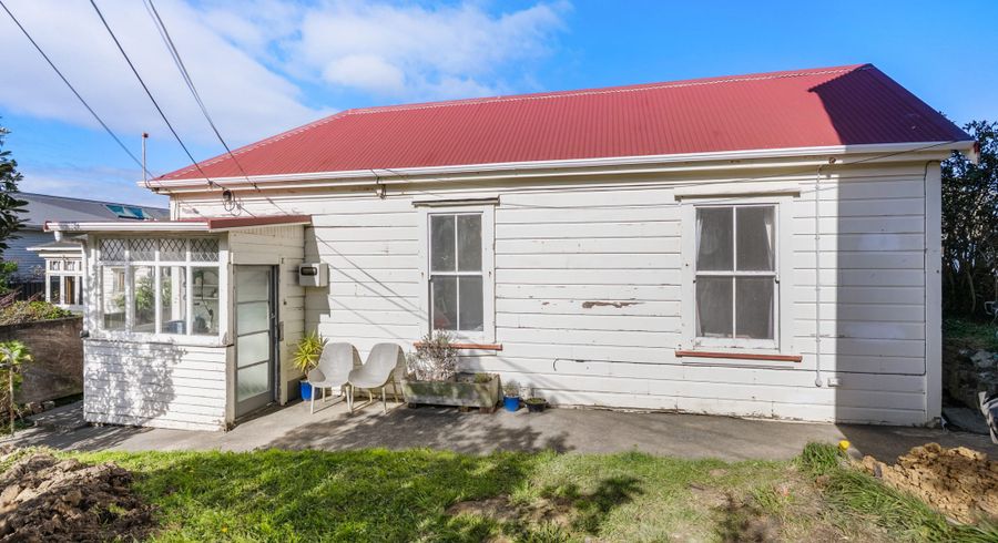  at 130 Northland Road, Northland, Wellington, Wellington