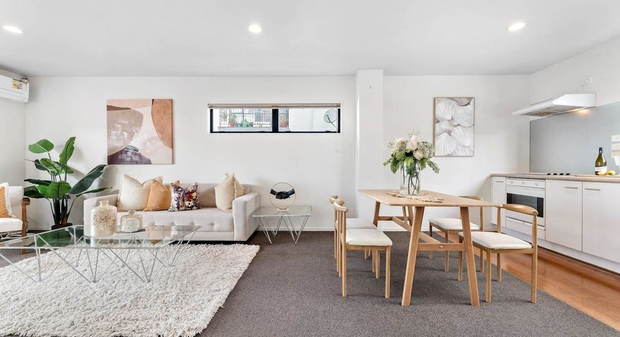  at 5/17a Delta Avenue, New Lynn, Waitakere City, Auckland