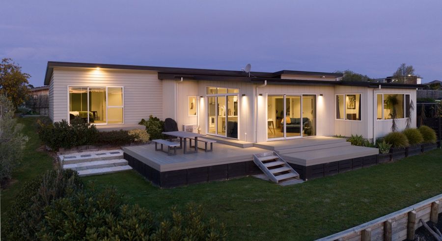  at 9 Ridgetop Rise, Blenheim