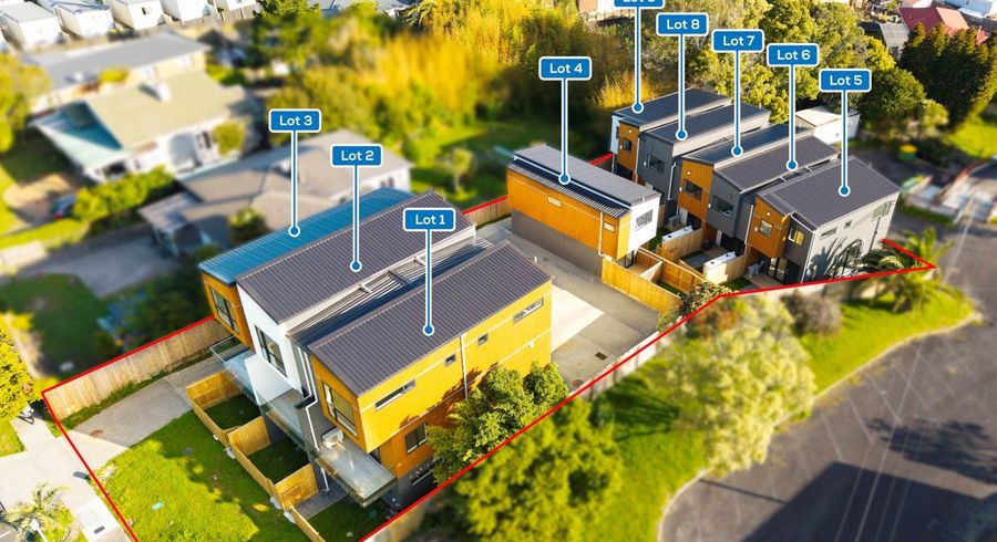  at 9/300 Great North Road, Henderson, Waitakere City, Auckland