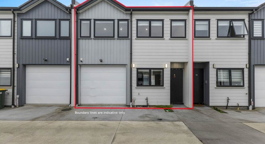  at 8 Shahkot Way, Papatoetoe, Manukau City, Auckland