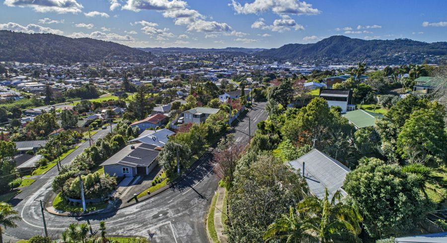  at 53 Hilltop Avenue, Morningside, Whangarei