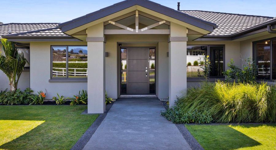  at 5 Te Arakete Place, Hurworth, New Plymouth