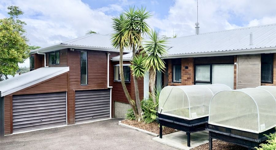  at West Harbour, Waitakere City, Auckland