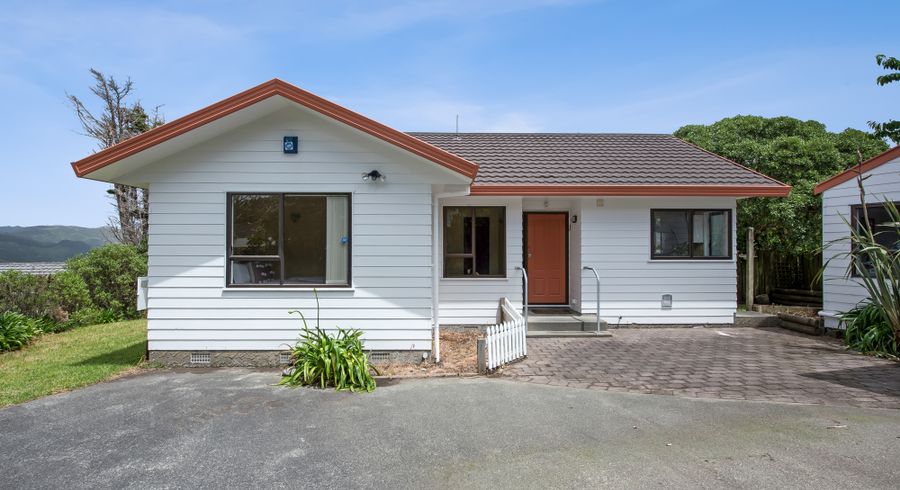  at 4 Penlington Place, Karori, Wellington