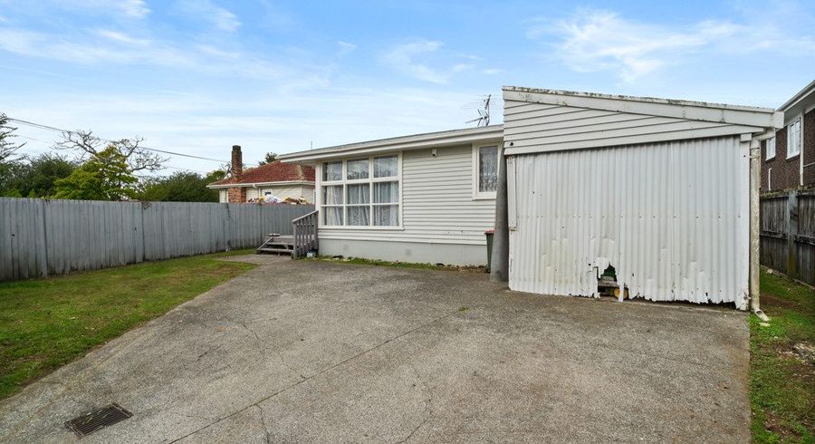  at 17 Oxford Road, Manurewa, Manukau City, Auckland