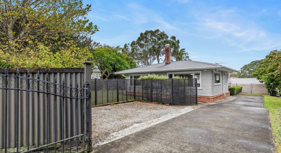  at 185 Don Buck Road, Massey, Waitakere City, Auckland