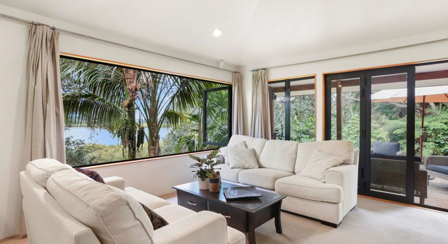  at 11 Horton Avenue, Avondale, Auckland