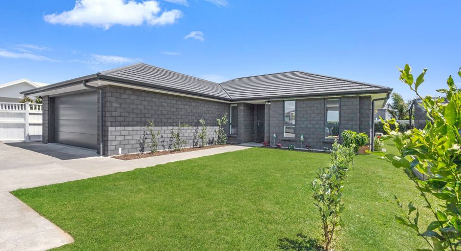  at 27 Smith Street, Lepperton, New Plymouth, Taranaki