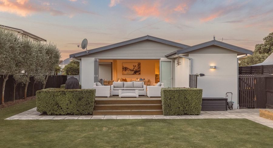  at 23 Celia Street, Redcliffs, Christchurch