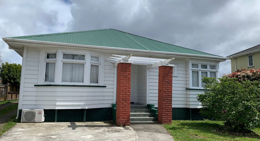  at 12 Rata Street, New Lynn, Waitakere City, Auckland