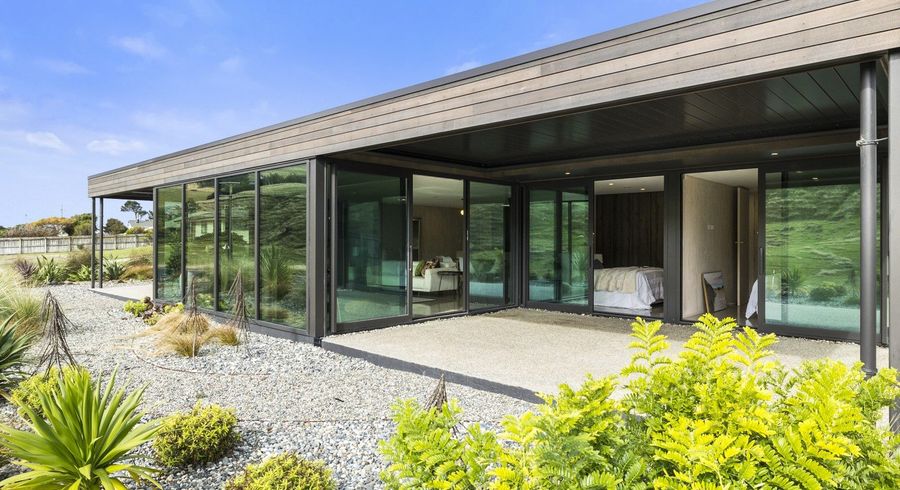  at 743 Brighton Road, Ocean View, Dunedin