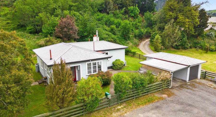  at 14 Blackhill Road, Tinui