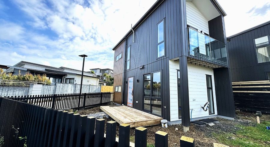  at 2 Keel St--Viewing--On Tue 22nd July at 3:00-3:20pm, Long Bay, North Shore City, Auckland