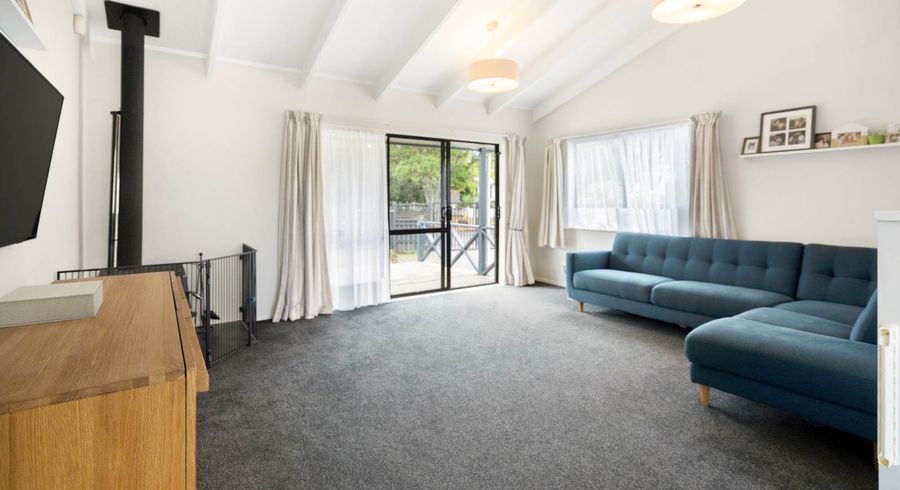  at 38 Seaward Place, Wattle Downs, Auckland