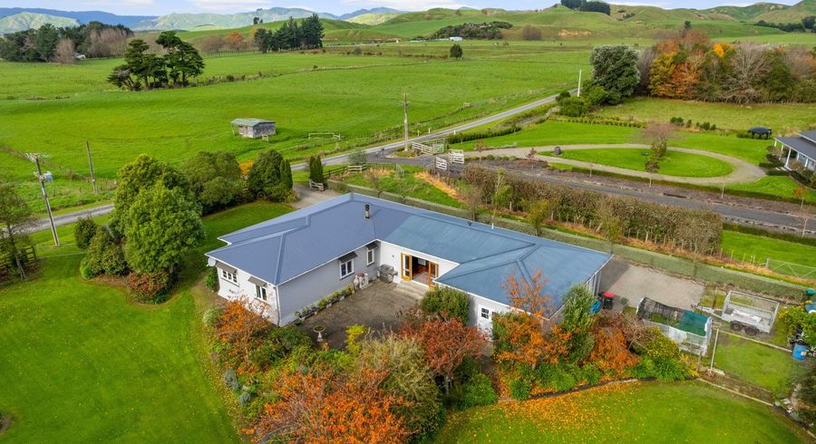  at 65 Oparatai Road, Mangatainoka, Pahiatua