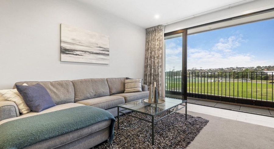  at 18/4 Stables Lane, Millwater, Rodney, Auckland