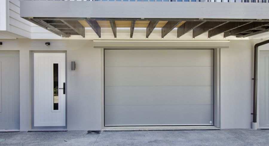  at 6/94 Target Road, Totara Vale, North Shore City, Auckland