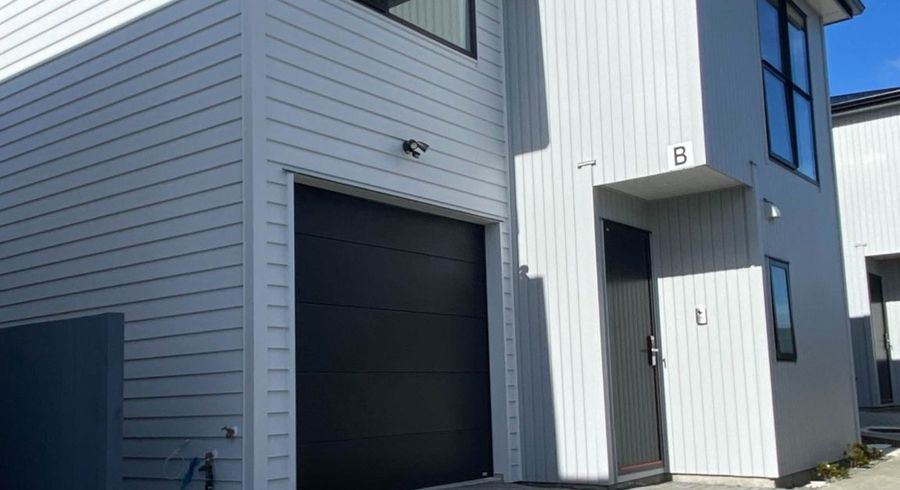  at 10C Pax Avenue, Forrest Hill, North Shore City, Auckland