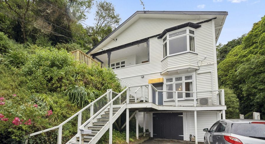  at 21 Laura Avenue, Brooklyn, Wellington, Wellington