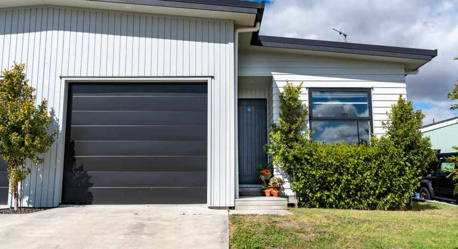  at 2/31 Russleigh Drive, Dinsdale, Hamilton, Waikato