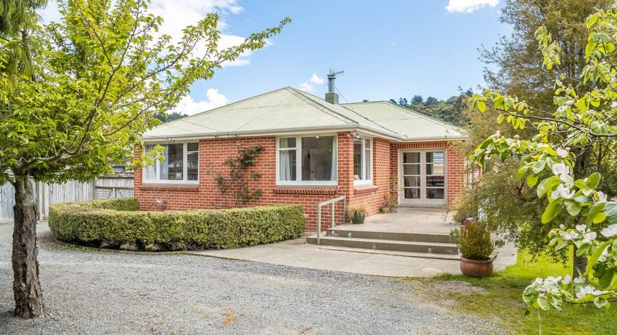  at 130 Stokes Valley Road, Stokes Valley, Lower Hutt