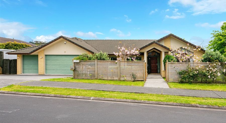 at 24 Lake Panorama Drive, Henderson, Auckland