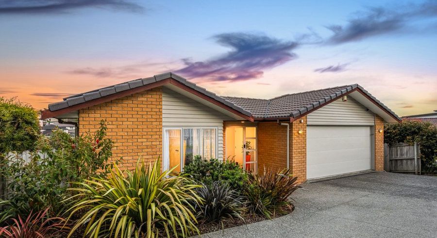  at 54 Hornbill Drive, Fairview Heights, Auckland